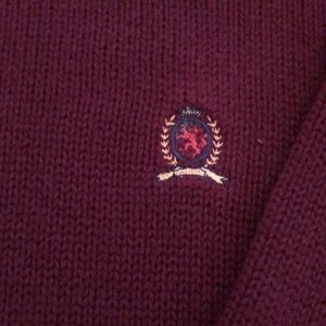 EUC VTG 90’s Tommy Hilfiger sweater